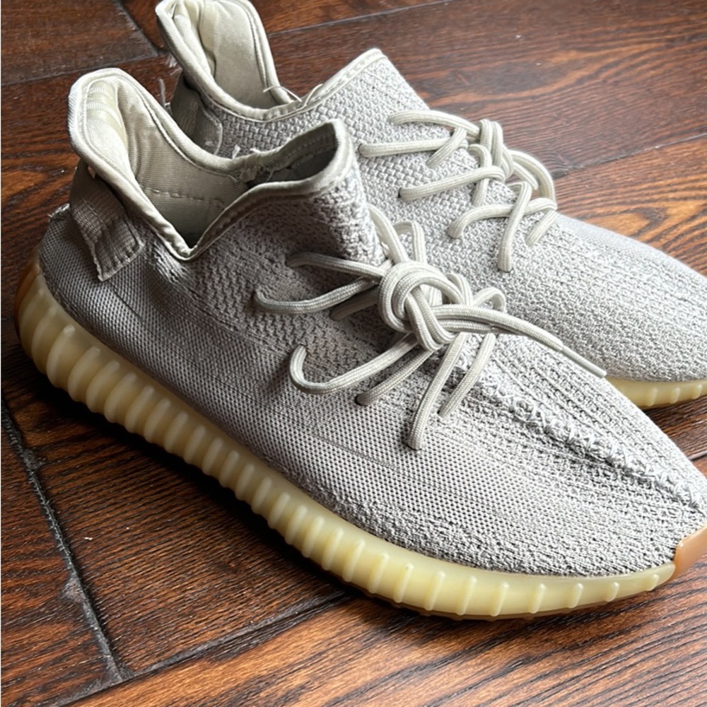 Yeezy 350 V2 Sesame